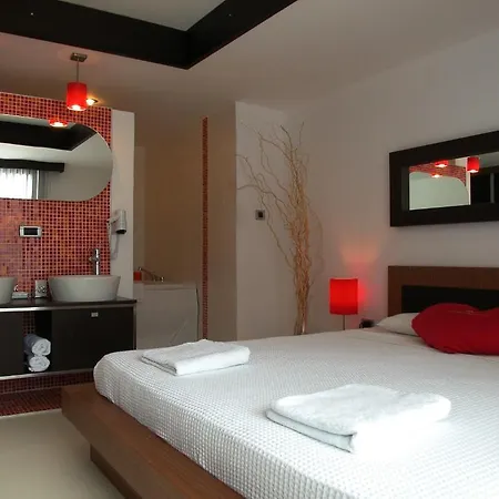 Devamli Hotell 3*