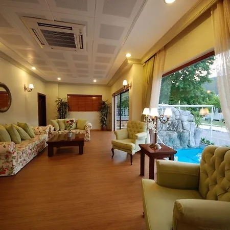 Hotel Devamli 3*
