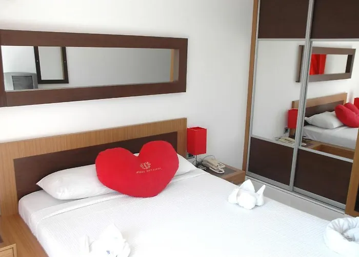 Devamli ホテル マルマリス