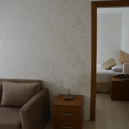 Devamli 3* 马尔马里斯