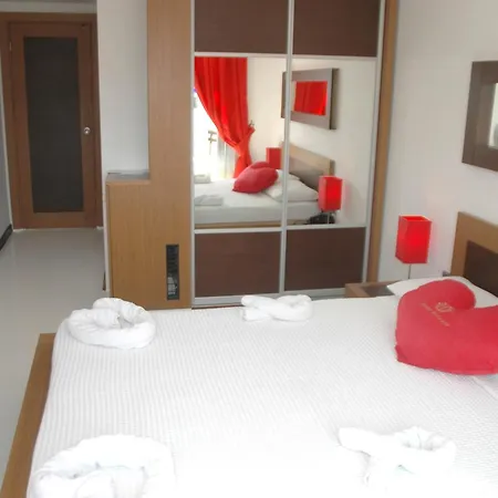 Devamli 马尔马里斯