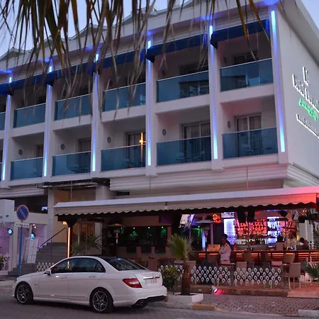 Devamli 马尔马里斯