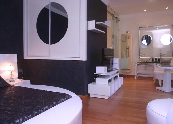 호텔 데바믈리 3*