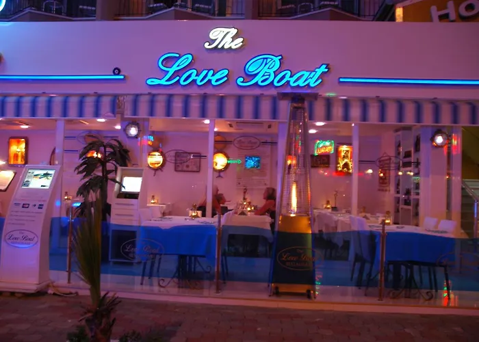 ホテル Devamli 3*