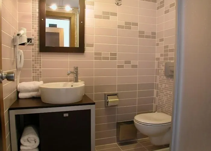 호텔 데바믈리 말마리스