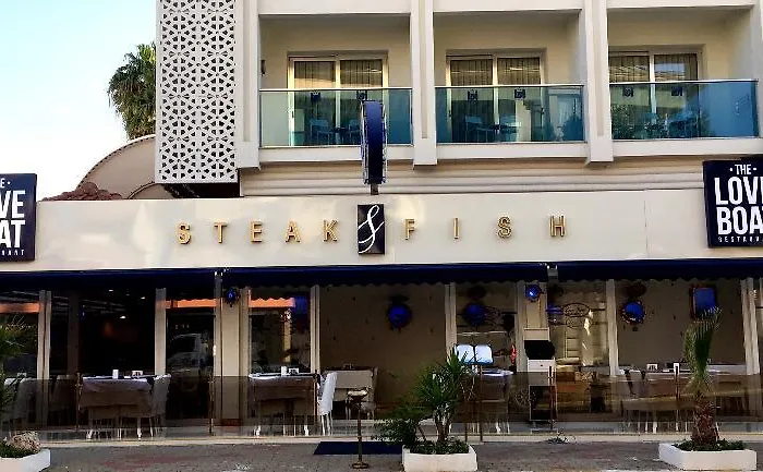 Devamli מלון מרמריס